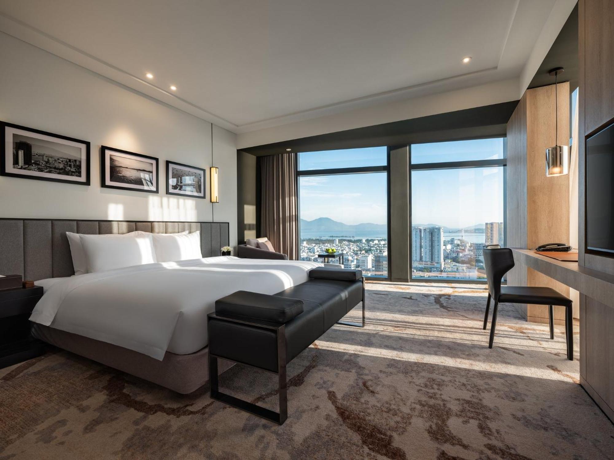 Crowne Plaza Danang City Centre By Ihg Dış mekan fotoğraf